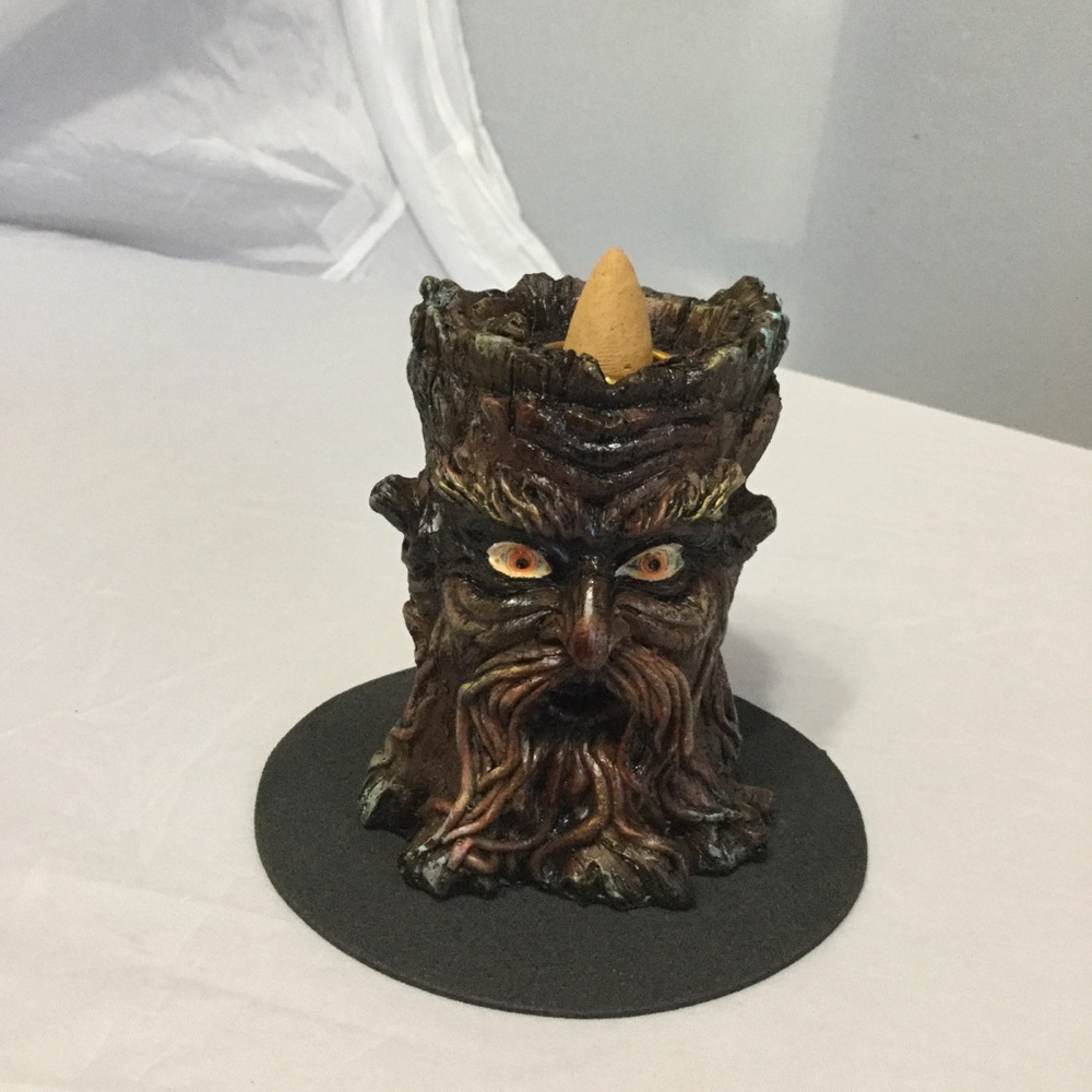 Mini Tree Stump Backflow Incense Cone Burner